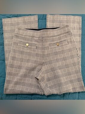 Michael Kors Black and White Plaid Dress Pant with Gold-Tone Label